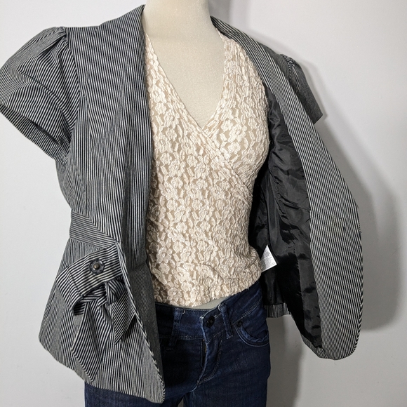 SMART SET Black & Grey Striped Short Sleeve Jacket Size 13 - Picture 15 of 15